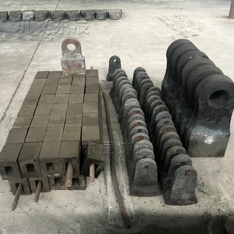 砂機錘頭-錘破錘頭-合金錘頭東辰.jpg 砂機錘頭-錘破錘頭-合金錘頭東辰.jpg